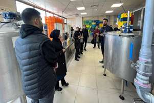 بازدید دانشجویان دانشکده از پارک علم و فناوری سلامت شیراز